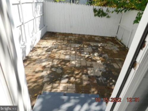 3577 Emerald St, Philadelphia PA  19134-2033 exterior