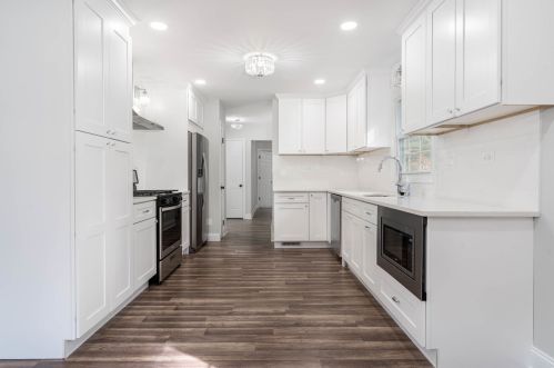 1266 Fellows St, Saint Charles IL  60174-3701 exterior