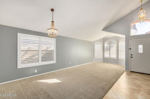 21824 44th Pl, Phoenix AZ 85050-6935 exterior