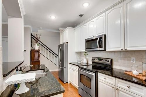 2399 Meadow Falls Ln, Duluth GA 30097-4086 exterior