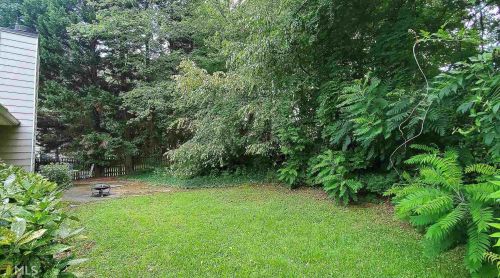 2351 Bankston Cir, Lithonia GA 30078-5724 exterior