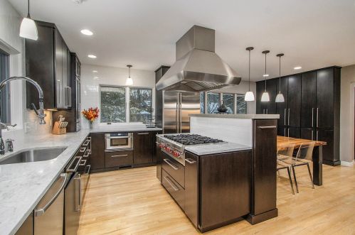 2804 Bronson Blvd, Kalamazoo MI  49008-2360 exterior