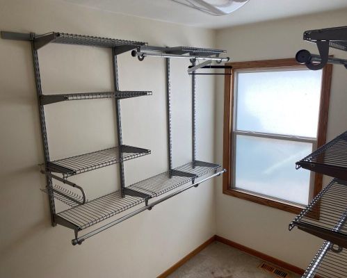 1006 Glendale Ave, Milwaukee WI 53211-1104 exterior