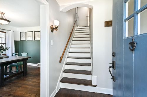 2110 91st St, Milwaukee WI  53226-2604 exterior