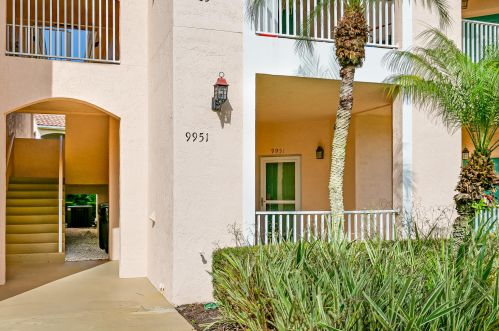 9951 Perfect Dr, Fort Pierce, FL 34986-3034