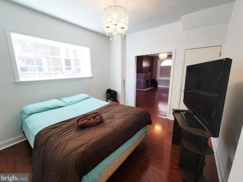 3835 Marshall St, Philadelphia PA  19140-3215 exterior