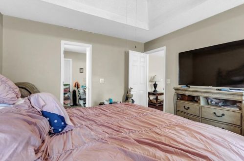 6979 Pole Crk Ct, Lithonia GA 30058 exterior