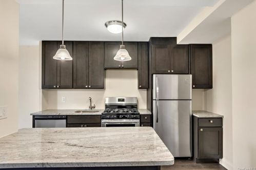 875 Morrison Ave, Bronx, NY 10473-4444