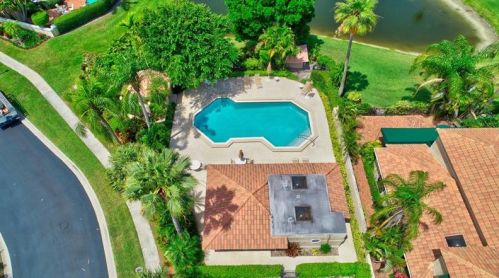 22688 Caravelle Cir, Boca Raton FL  33433-5913 exterior