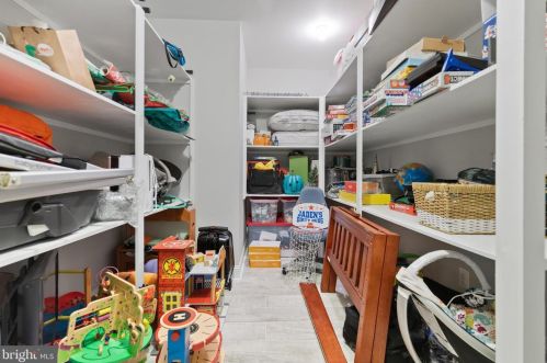 4815 15 St, Arlington VA 22205-2620 exterior