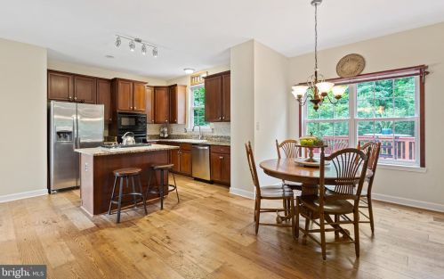 1432 Carlon Ct, Huntingtown MD 20639-2338 exterior