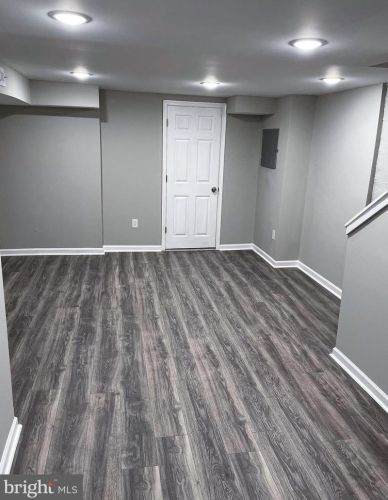 5818 Camac St, Philadelphia PA  19141-4123 exterior