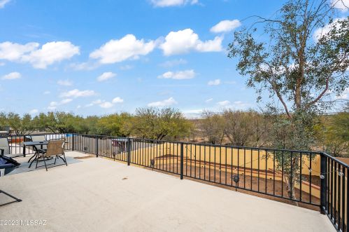 6931 Harrier Loop, Tucson AZ  85756-8614 exterior