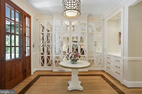 4927 Eskridge Ter, Washington DC  20016-3442 exterior