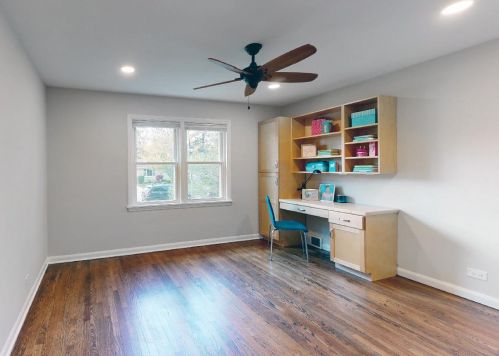 273 Berkley Ave, Elmhurst IL 60126-3167 exterior