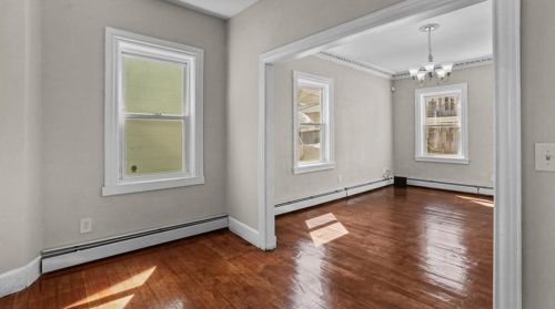 107 Bernon St, Providence RI  02908-3721 exterior