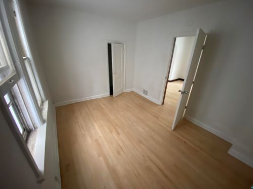 903 4 St, Duluth MN 55805-1730 exterior