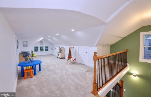 3016 Thayer St, Washington DC  20018-2505 exterior