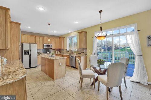 20 Venuti Dr, Chester PA 19014-3600 exterior