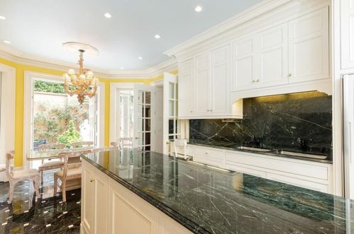 2774 Andrews Dr, Atlanta GA 30305-2903 exterior