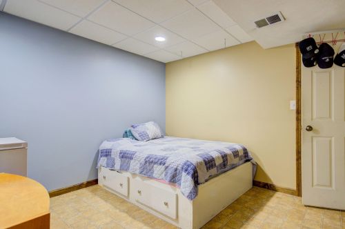 1854 Pinnacle Dr, Wyoming MI  49519 exterior