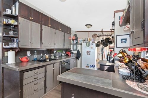 46 High St, Newton MA 02461-1938 exterior