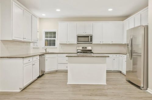 3381 Dogwood Pass, Lithonia GA  30038-3369 exterior