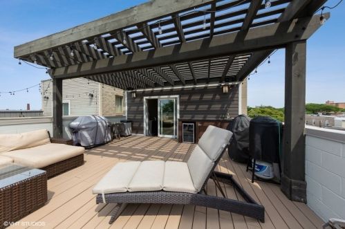 2134 Crystal St, Chicago IL  60622-3108 exterior