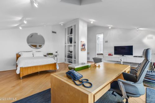 2111 Colter St, Phoenix AZ  85015-2821 exterior