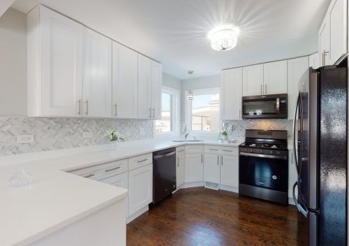 2900 Sayre Ave, Chicago IL 60634-4745 exterior