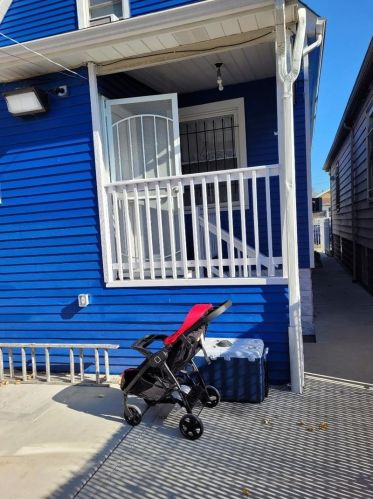 7222 Marshfield Ave, Chicago IL 60636-3809 exterior