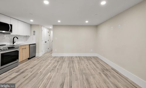 304 T St, Washington DC 20001-1842 exterior