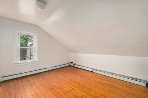 30 Ruggles St, Providence RI 02908-3614 exterior