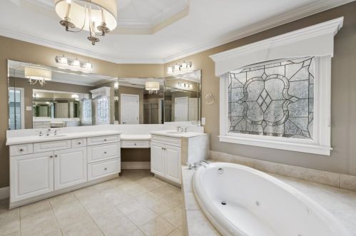 1236 Bluffhaven Way, Atlanta GA 30319-4822 exterior