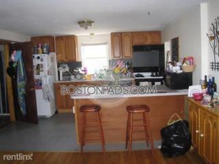 547 Washington St, Boston MA  02135 exterior