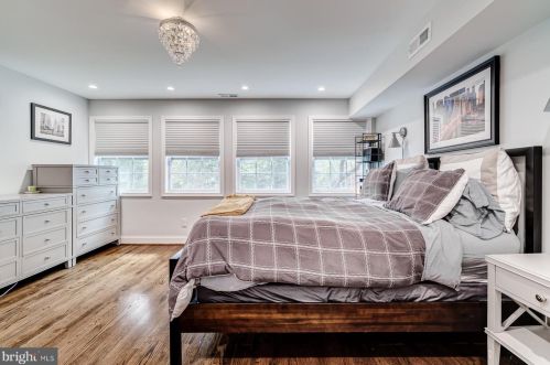 4636 Verplanck Pl, Washington DC 20016-2431 exterior