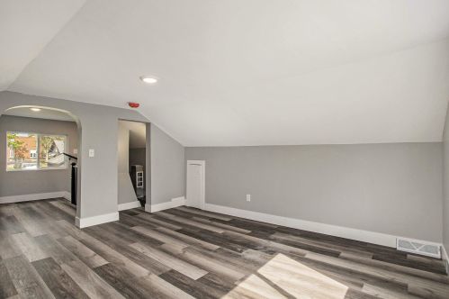 324 Michigan Ave, Three Rivers MI 49093-1124 exterior