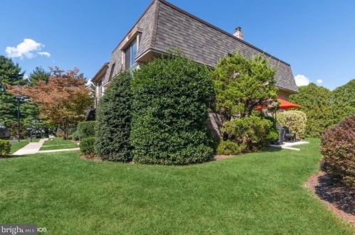 901 Putnam Blvd, Media PA 19086-6760 exterior