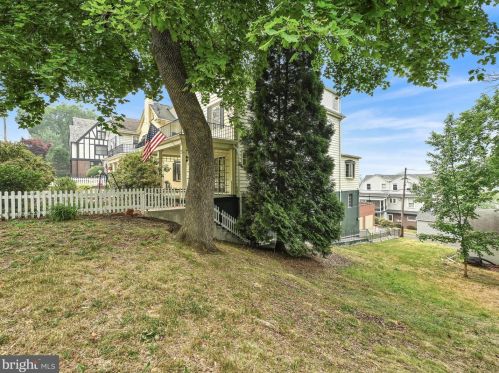 1318 Howard Ave, Primrose PA 17901-3418 exterior