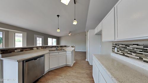 9840 Banbridge St, Tucson, AZ 85747-5134