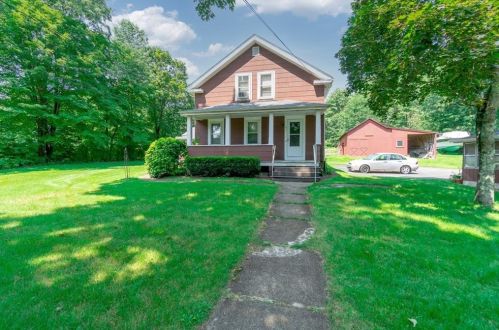 29 Pineville Rd, Killingly, CT 06241-1250