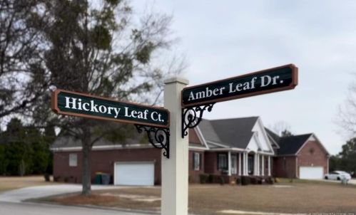 504 Hickory Leaf Ct, Lumberton NC 28358-2336 exterior