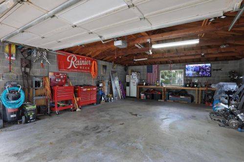 749 Pardella Ave, Saint Louis MO 63125-1432 exterior