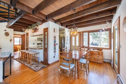 438 Shore Trl, Sparta NJ  07871-1427 exterior