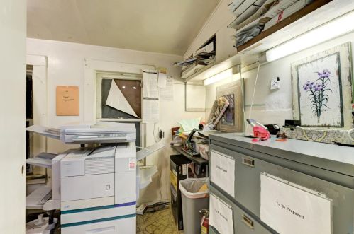 102 Natoma St, Folsom CA 95630-3011 exterior