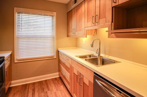 221 Colony Ct, Pittsburgh PA 15237 exterior