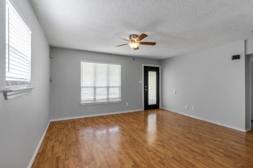 2628 Exline St, Dallas TX  75215-4243 exterior