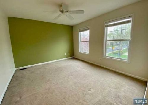 100 Cambridge Dr, Nutley NJ 07110-3913 exterior