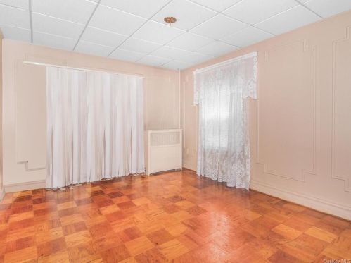 432 6th Ave, Mount Vernon NY 10550-1120 exterior