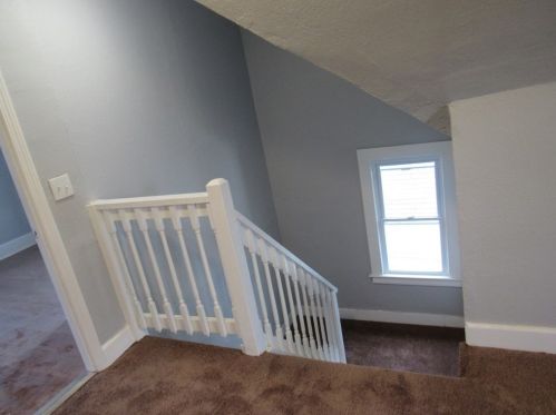 615 Sumner Ave, Springfield MA 01108-2437 exterior